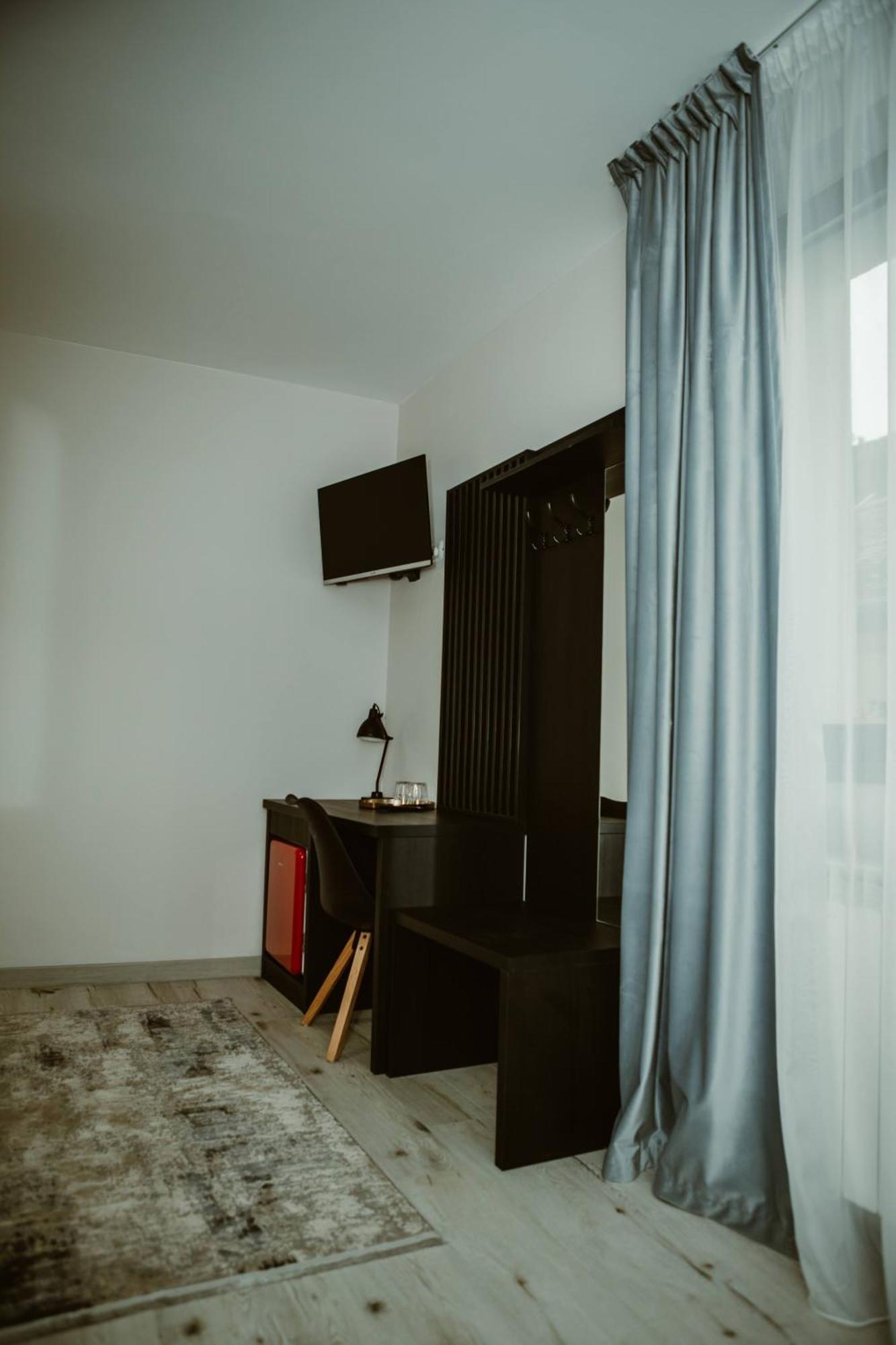 Arini White House Apartment Sibiu Exterior foto