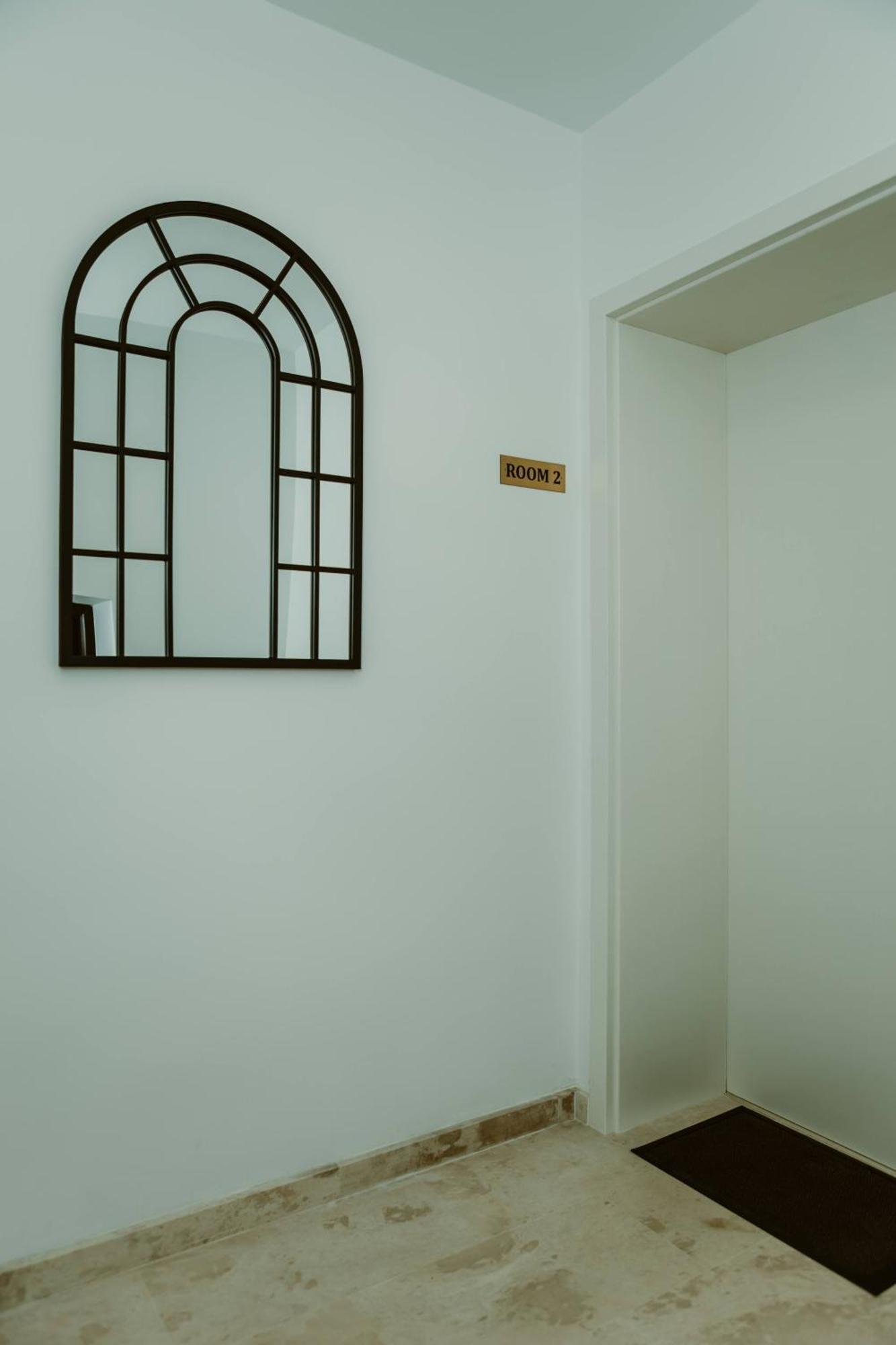 Arini White House Apartment Sibiu Exterior foto