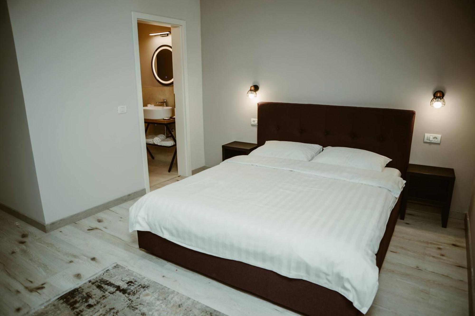 Arini White House Apartment Sibiu Exterior foto