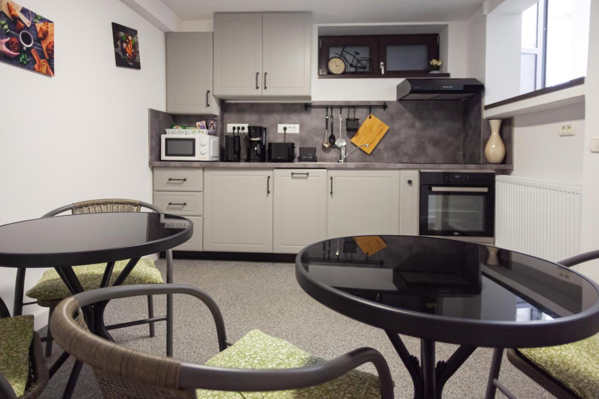 Arini White House Apartment Sibiu Exterior foto
